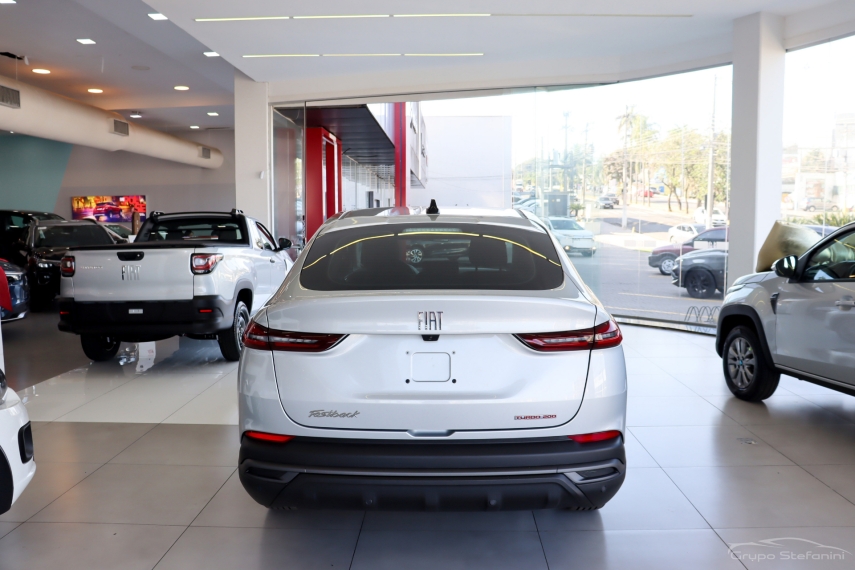 fiat fastback 1.0 turbo 200 hybrid audace cvt hibrido 4p automatico 202611