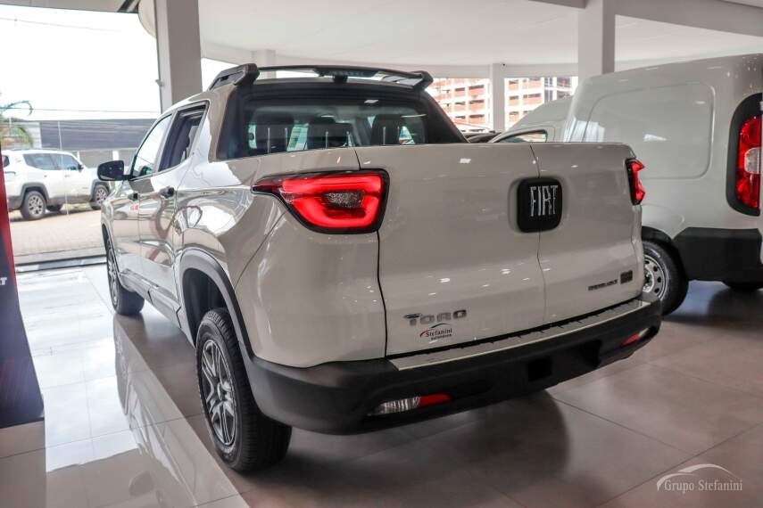 fiat toro 1.3 turbo 270 flex endurance at6 4p automatico 202611