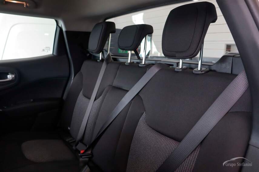 fiat toro 1.3 turbo 270 flex endurance at6 4p automatico 20268