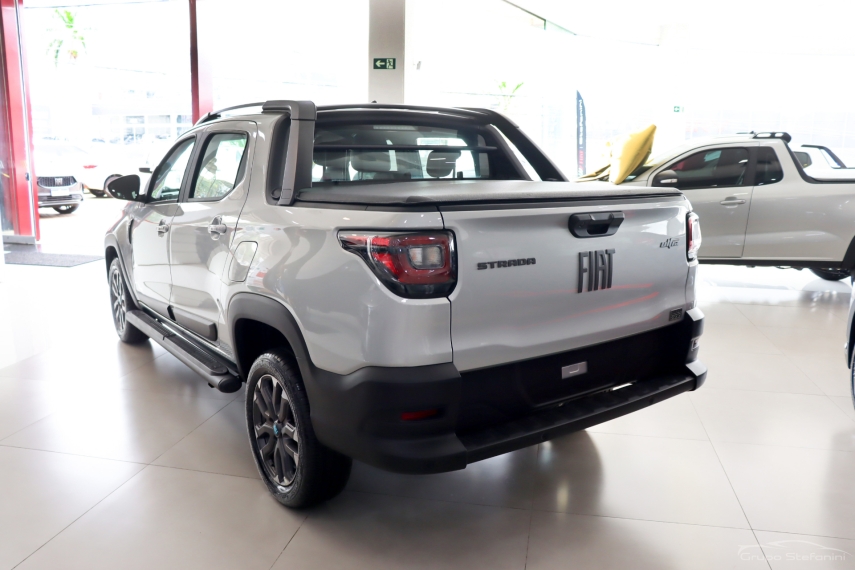 fiat strada 1.0 turbo 200 flex ultra cd cvt 4p automatico 202612