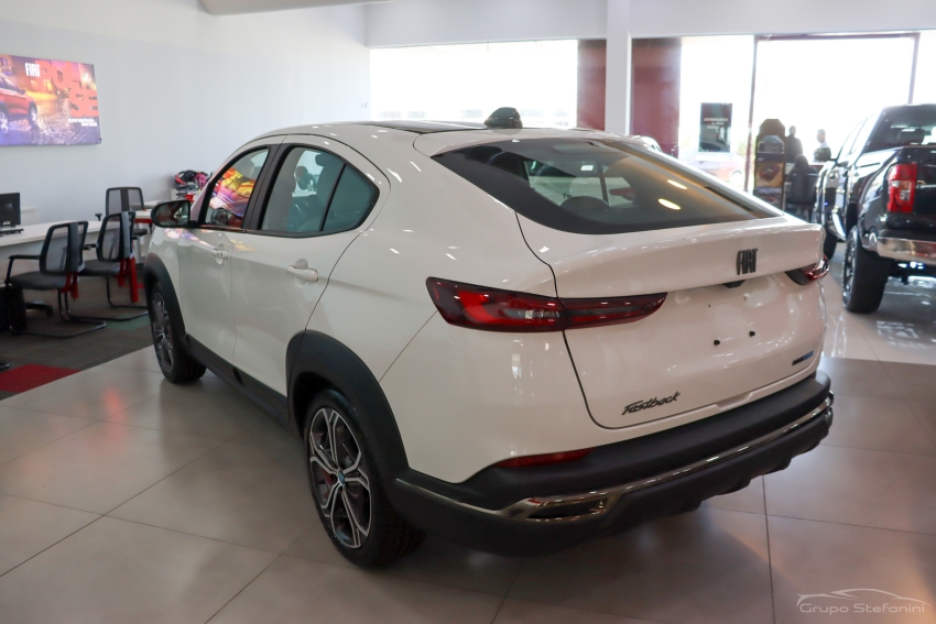fiat fastback 1.0 turbo 200 hybrid impetus cvt hibrido 4p automatico 202712