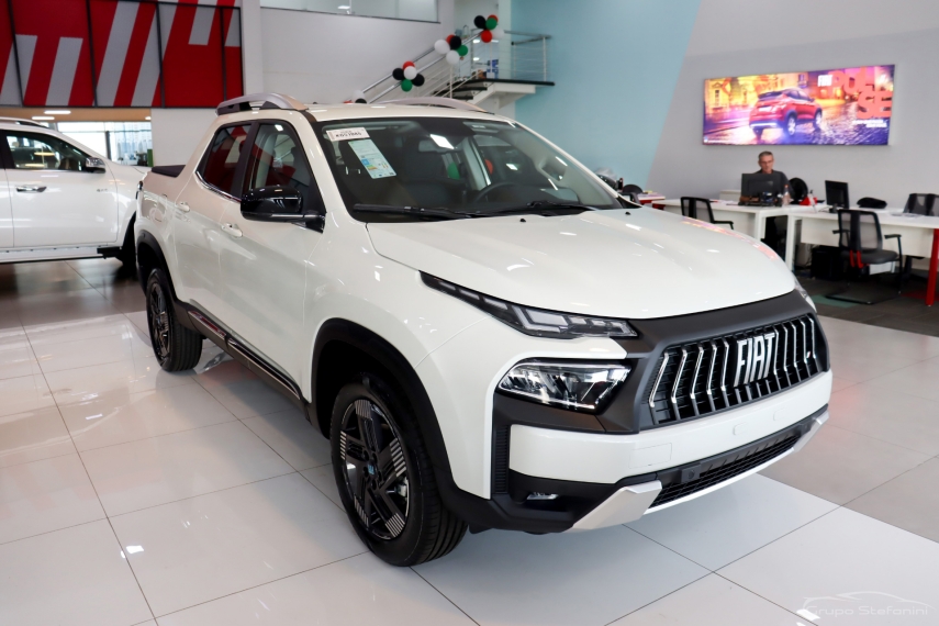 fiat toro 2.2 turbo diesel volcano 4wd at9 1.3 4p automatico 20262