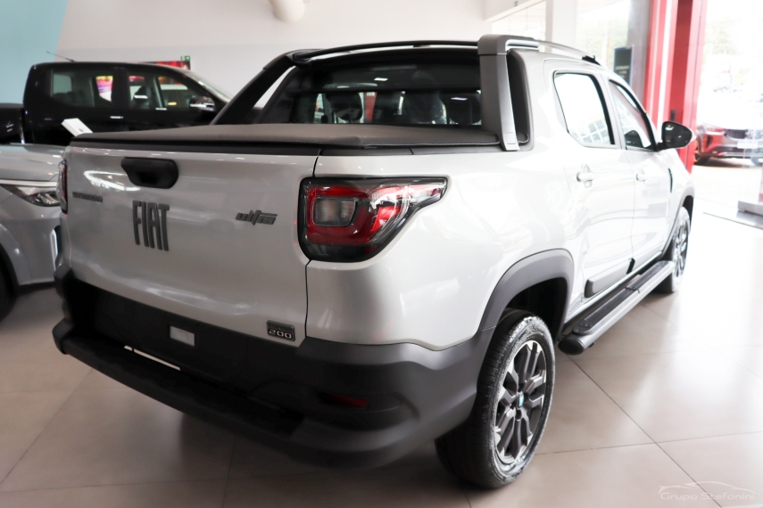 fiat strada 1.0 turbo 200 flex ultra cd cvt 4p automatico 202610