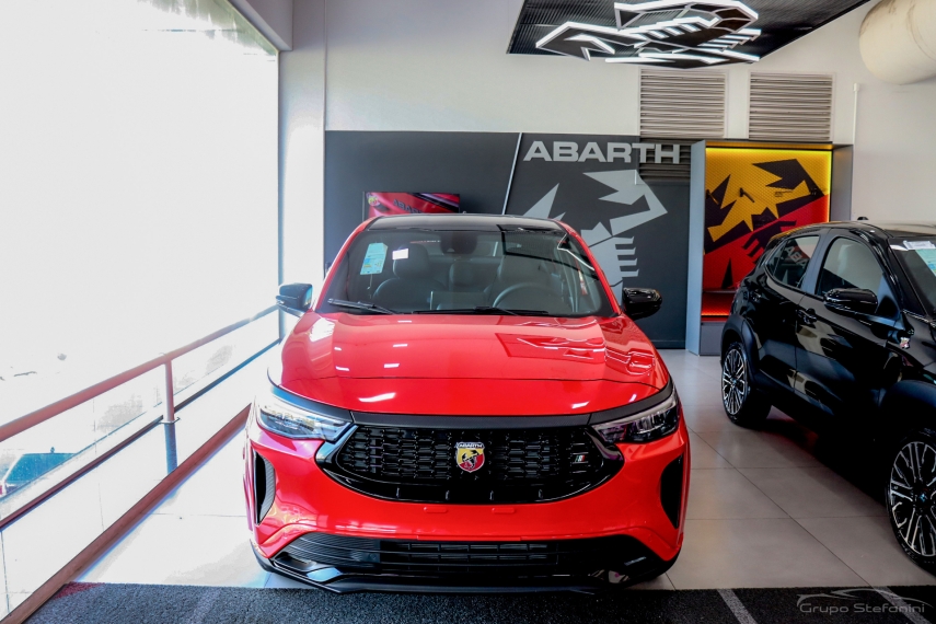 fiat fastback 1.3 turbo 270 flex abarth at6 4p automatico 2025 fiat fastback 1.3 turbo 270 flex abarth at6 4p automatico 2025