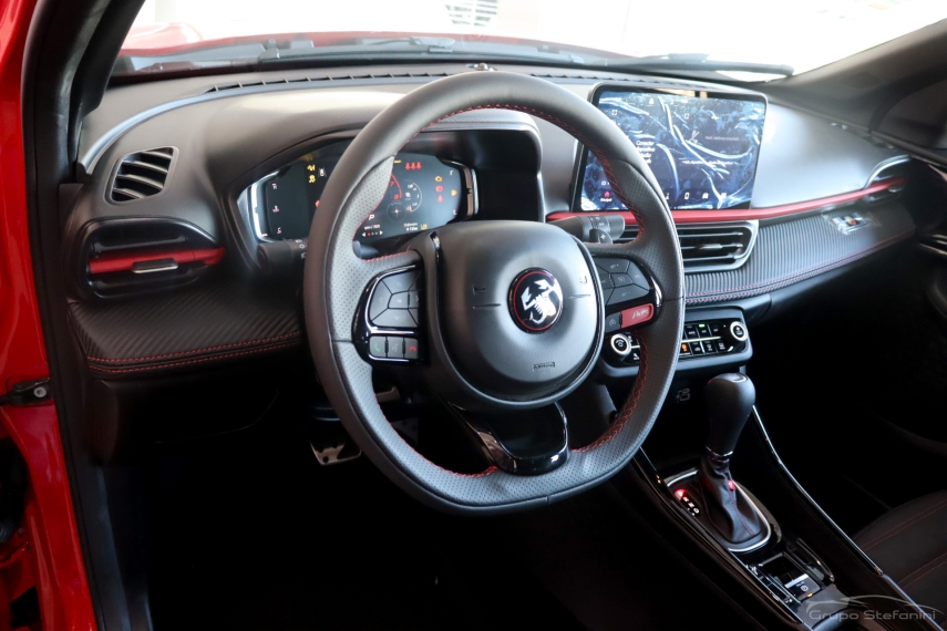 fiat fastback 1.3 turbo 270 flex abarth at6 4p automatico 2025 fiat fastback 1.3 turbo 270 flex abarth at6 4p automatico 2025