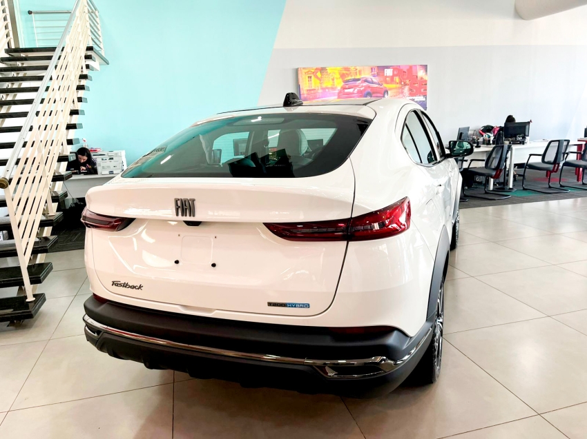 fiat fastback 1.0 turbo 200 hybrid impetus cvt hibrido 4p automatico 202710