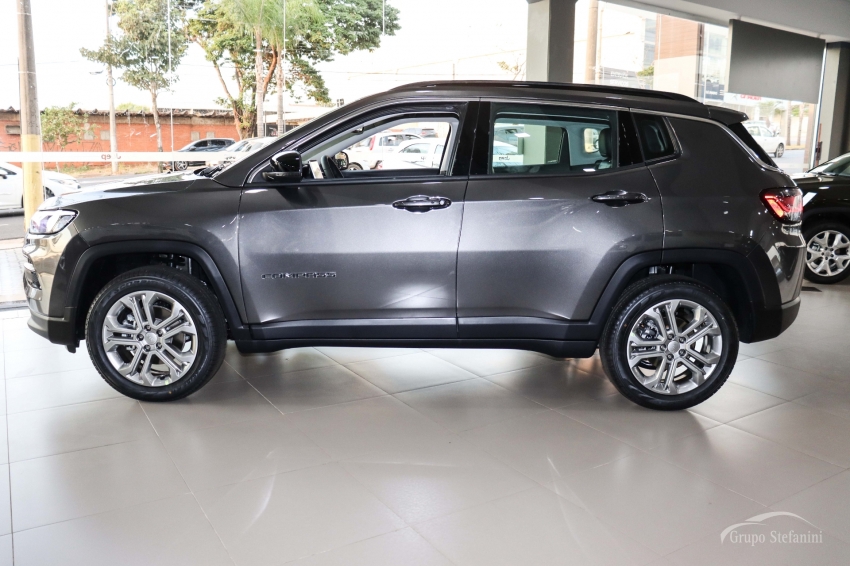 jeep compass 1.3 t270 turbo flex longitude at6 2.0 4p automatico 2022