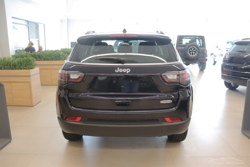 jeep compass 1.3 t270 turbo flex longitude at6 4p automatico 202611