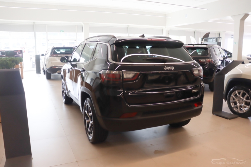 jeep compass 1.3 t270 turbo flex longitude at6 4p automatico 202612