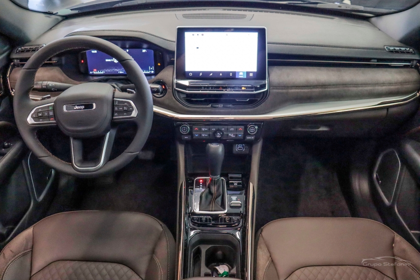 jeep commander 2.2 turbo diesel overland at9 gasolina 4p automatico 20265