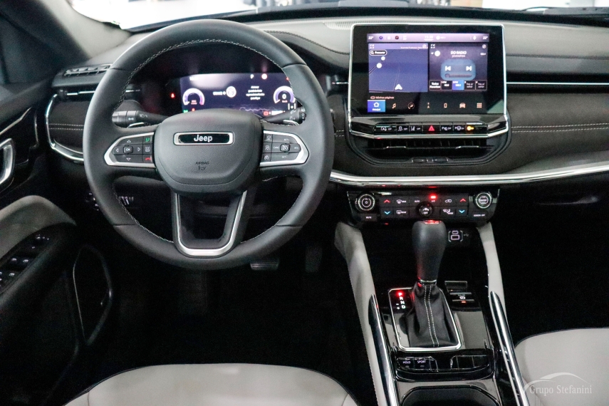 jeep commander 1.3 t270 turbo flex overland mhev at6 4p automatico 20274