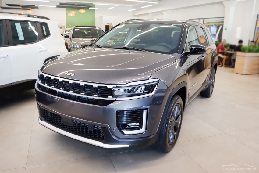 jeep commander 1.3 t270 turbo flex longitude at6 4p automatico 2027