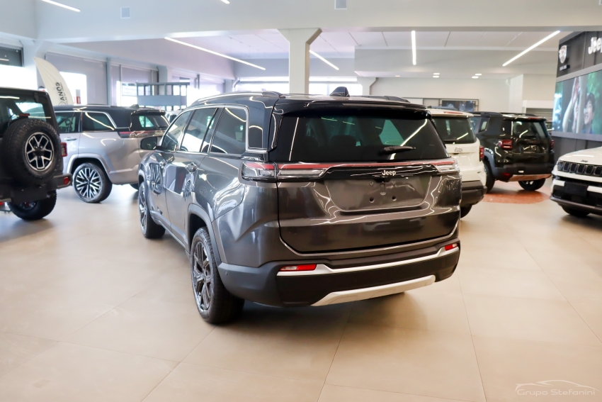 jeep commander 1.3 t270 turbo flex longitude at6 4p automatico 202713