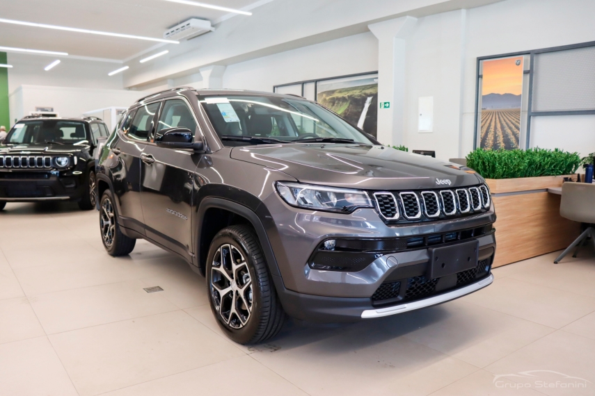 jeep compass 1.3 t270 turbo flex longitude at6 gasolina 4p automatico 20262