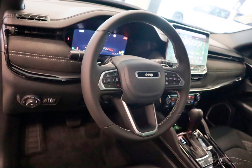 jeep commander 2.0 hurricane 4 turbo gasolina blackhawk at9 flex 4p automatico 20263