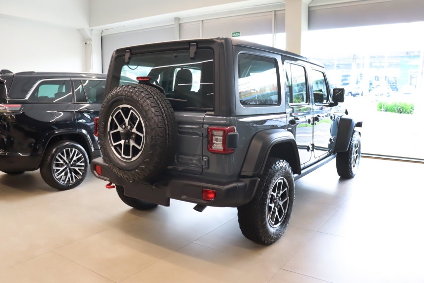 jeep wrangler 2.0 turbo gasolina rubicon 4p 4x4 at8 1.0 automatico 202517