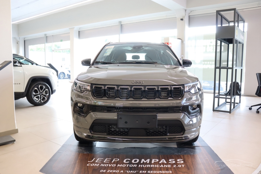 jeep compass 2.0 hurricane 4 turbo gasolina blackhawk at9 4p automatico 20261
