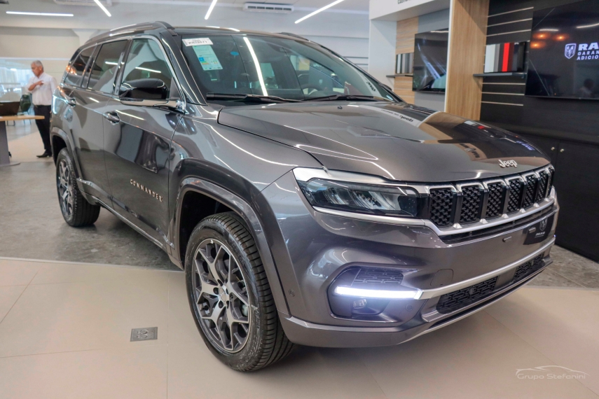 jeep commander 2.2 turbo diesel overland at9 gasolina 4p automatico 20262