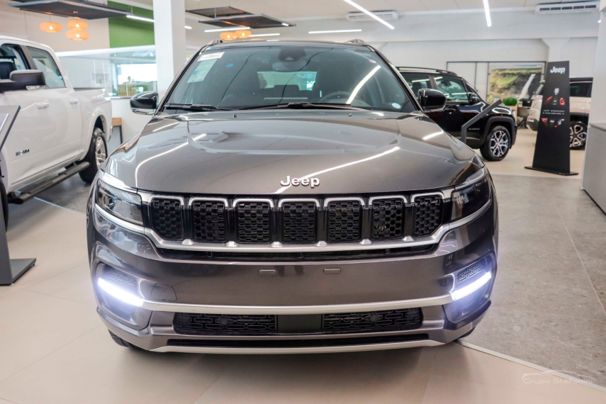 jeep commander 2.2 turbo diesel overland at9 gasolina 4p automatico 20261