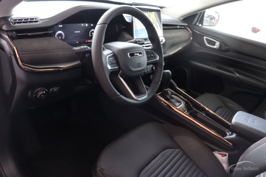 jeep commander 1.3 t270 turbo flex limited at6 4p automatico 20262