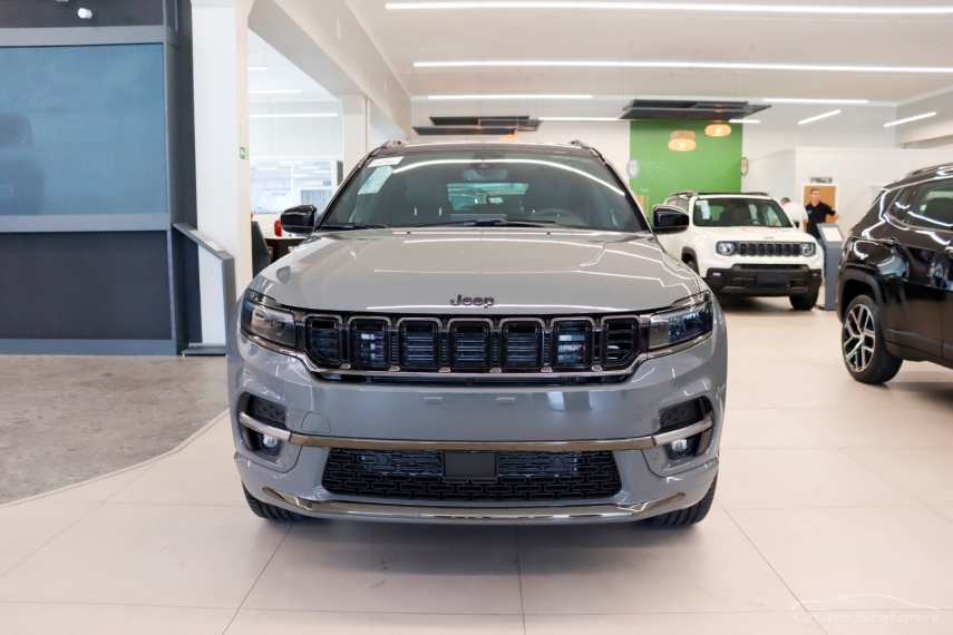 jeep commander 2.0 hurricane 4 turbo gasolina blackhawk at9 flex 4p automatico 20261