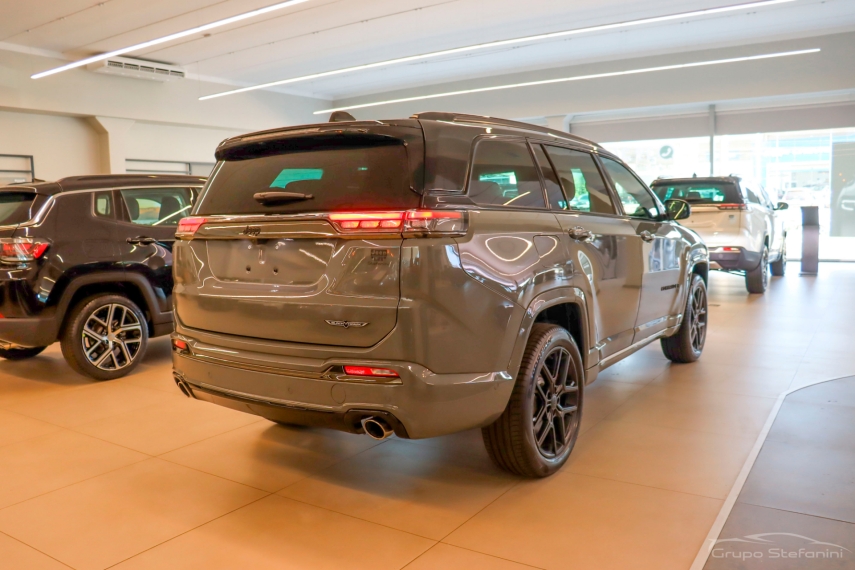 jeep commander 2.0 hurricane 4 turbo gasolina blackhawk at9 flex 4p automatico 202610