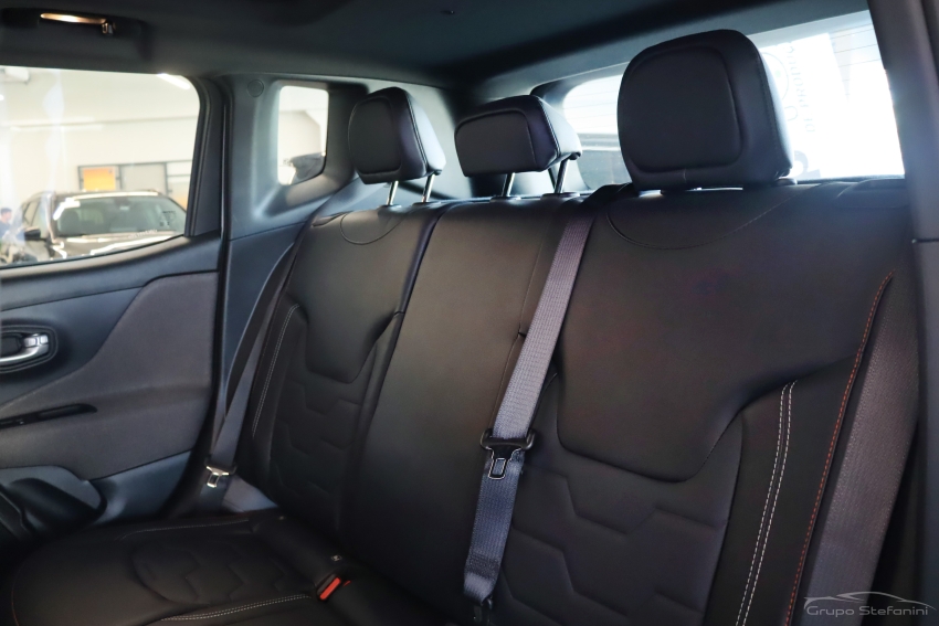 jeep renegade 1.3 t270 turbo flex sahara mhev at6 4p automatico 20277