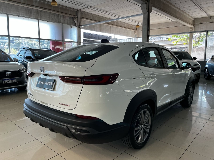 fiat fastback 1.0 turbo 200 flex cvt 4p automatico 2024 fiat fastback 1.0 turbo 200 flex cvt 4p automatico 2024