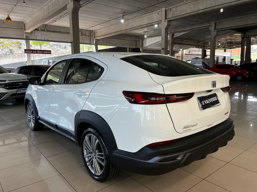 fiat fastback 1.0 turbo 200 flex cvt 4p automatico 2024 fiat fastback 1.0 turbo 200 flex cvt 4p automatico 2024