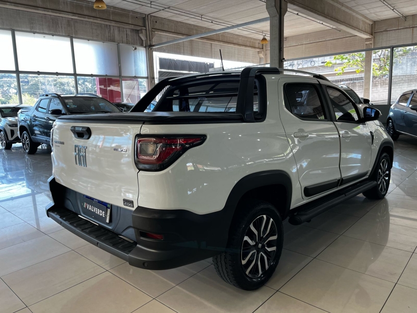 fiat strada 1.0 turbo 200 flex ranch cd cvt 4p automatico 2024