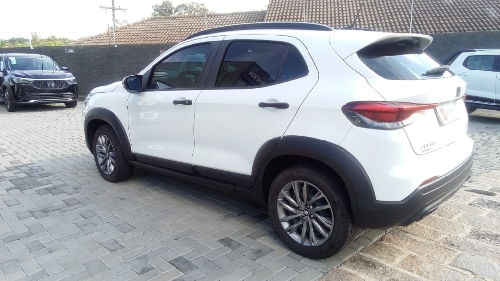 fiat pulse 1.3 flex drive manual 4p 2023 fiat pulse 1.3 flex drive manual 4p 2023