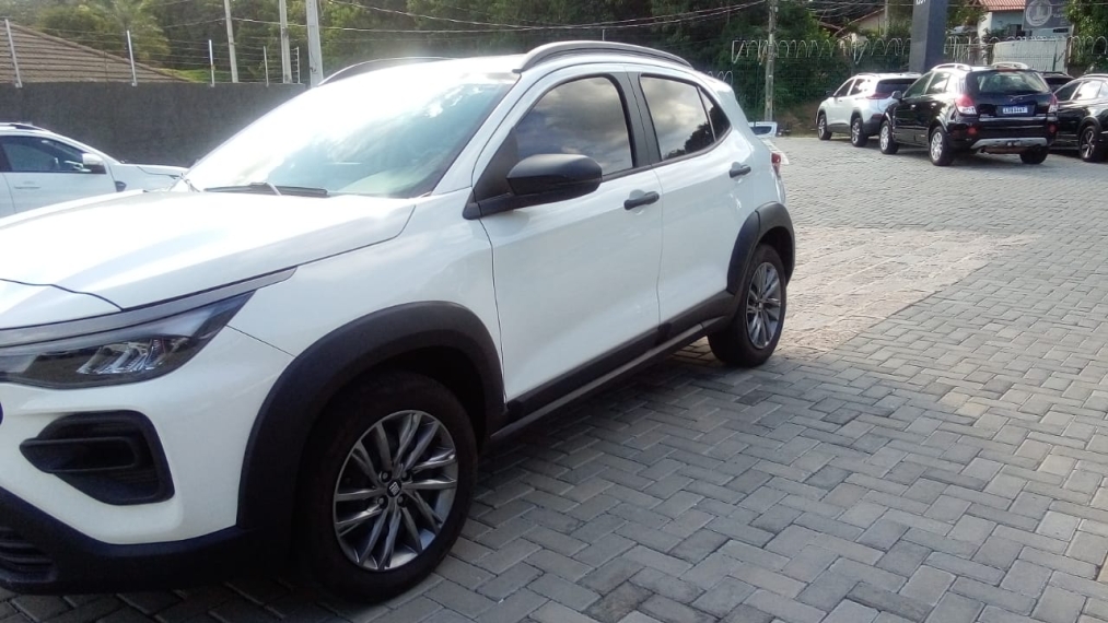 fiat pulse 1.3 flex drive manual 4p 2023 fiat pulse 1.3 flex drive manual 4p 2023
