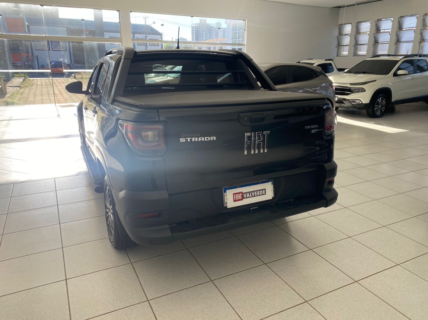 fiat strada 1.3 firefly flex ranch cd cvt 4p automatico 2022 fiat strada 1.3 firefly flex ranch cd cvt 4p automatico 2022