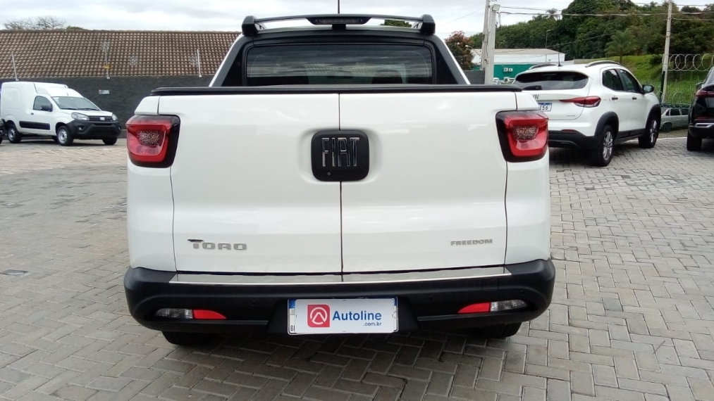 fiat toro 1.8 16v evo flex freedom at6 4p automatico 2020 fiat toro 1.8 16v evo flex freedom at6 4p automatico 2020