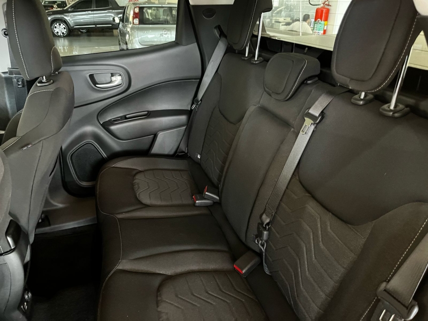 fiat toro 1.3 turbo 270 flex freedom at6 4p automatico 2024 fiat toro 1.3 turbo 270 flex freedom at6 4p automatico 2024