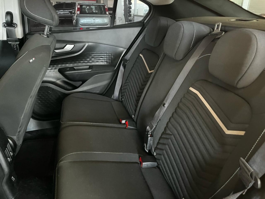 fiat fastback 1.0 turbo 200 flex cvt 4p automatico 2024 fiat fastback 1.0 turbo 200 flex cvt 4p automatico 2024