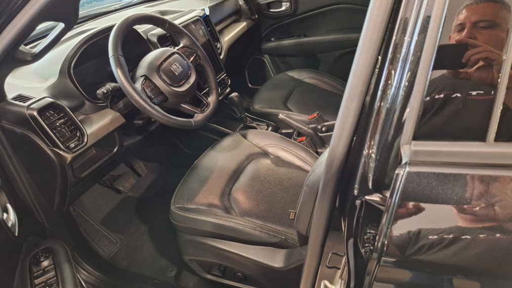 fiat toro 1.3 turbo 270 flex volcano at6 4p automatico 2024 fiat toro 1.3 turbo 270 flex volcano at6 4p automatico 2024