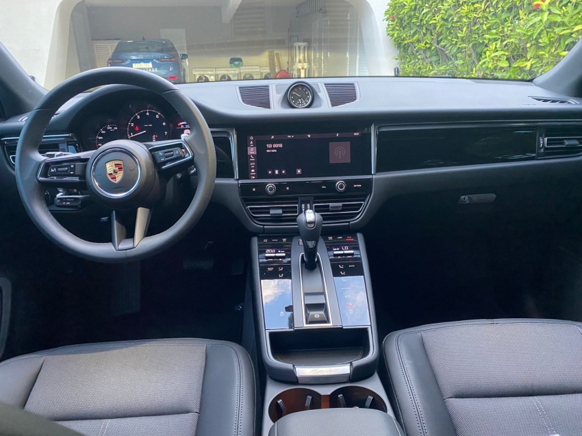porsche macan 2.0 turbo gasolina pdk 4p automatico 2025 porsche macan 2.0 turbo gasolina pdk 4p automatico 2025