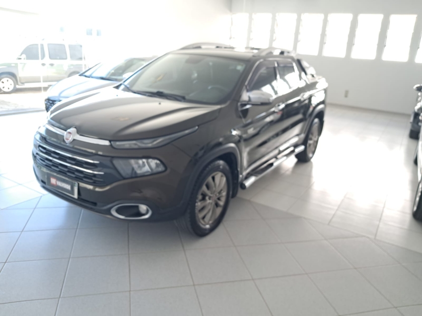fiat toro 2.0 16v turbo diesel ranch 4wd at9 4p automatico 2019 fiat toro 2.0 16v turbo diesel ranch 4wd at9 4p automatico 2019