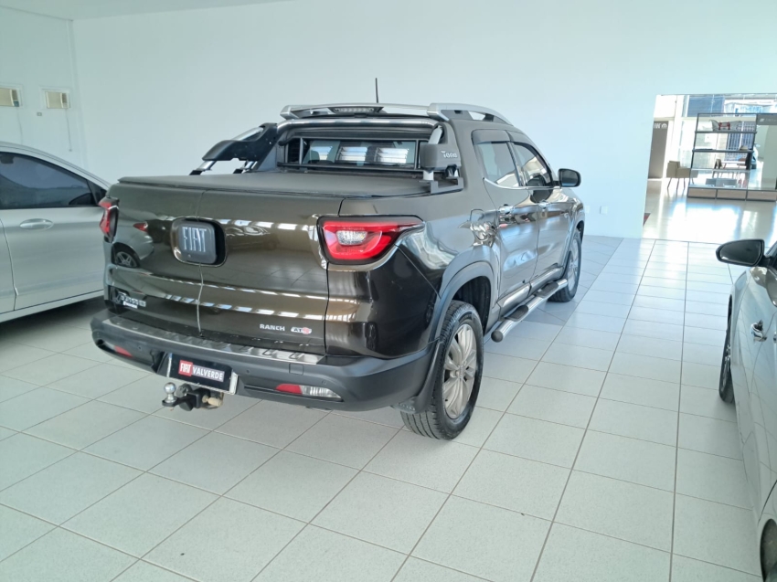 fiat toro 2.0 16v turbo diesel ranch 4wd at9 4p automatico 2019 fiat toro 2.0 16v turbo diesel ranch 4wd at9 4p automatico 2019
