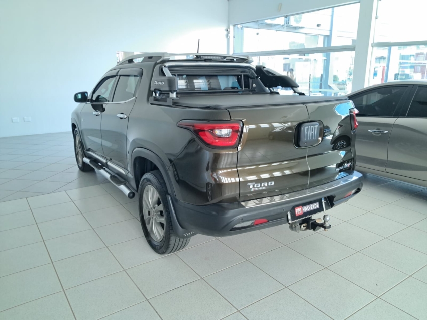 fiat toro 2.0 16v turbo diesel ranch 4wd at9 4p automatico 2019 fiat toro 2.0 16v turbo diesel ranch 4wd at9 4p automatico 2019