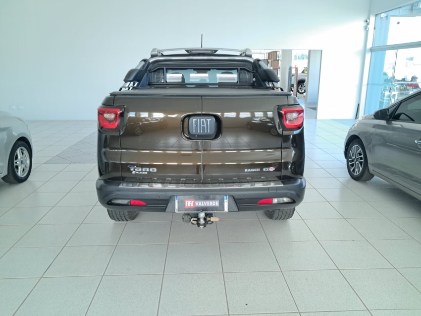 fiat toro 2.0 16v turbo diesel ranch 4wd at9 4p automatico 2019 fiat toro 2.0 16v turbo diesel ranch 4wd at9 4p automatico 2019