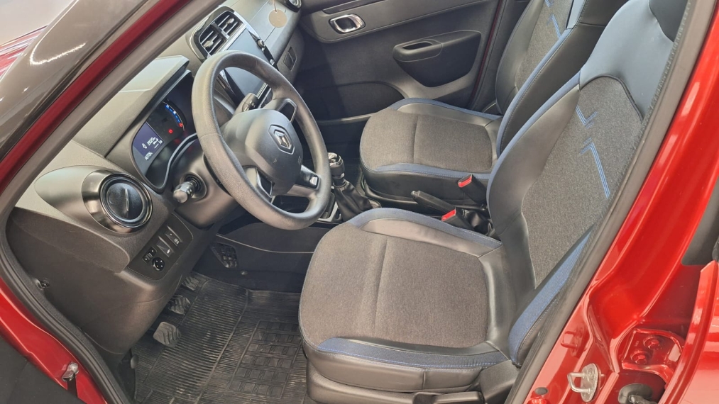 renault kwid 1.0 12v sce flex intense manual 4p 2023 renault kwid 1.0 12v sce flex intense manual 4p 2023