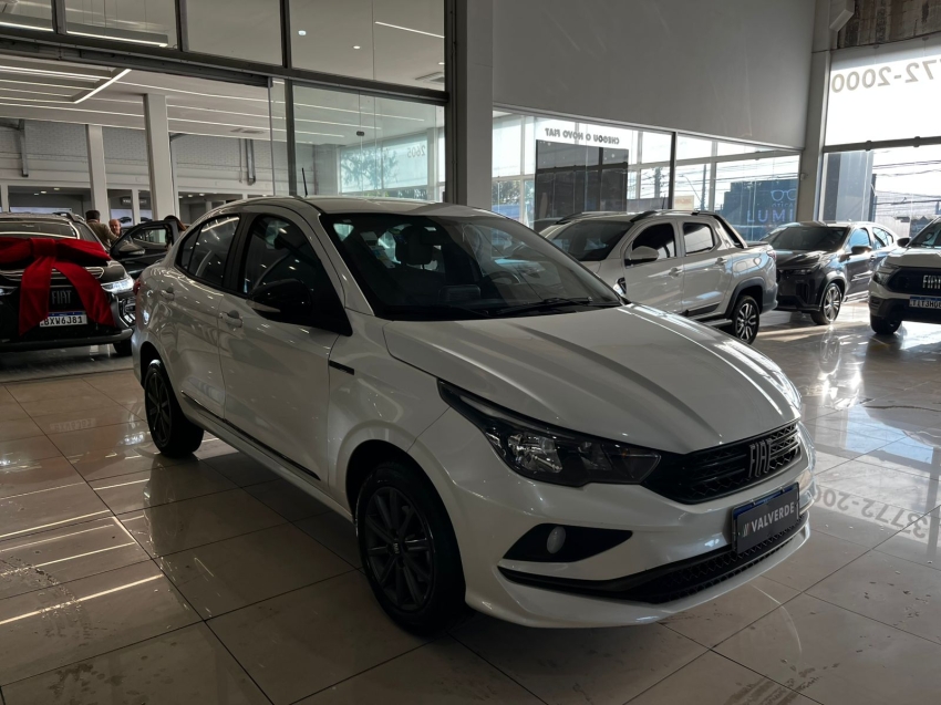 fiat cronos 1.3 firefly flex drive cvt 4p automatico 2023 fiat cronos 1.3 firefly flex drive cvt 4p automatico 2023