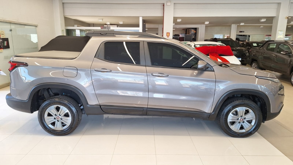 fiat toro 1.8 16v evo flex freedom at6 4p automatico 2020 fiat toro 1.8 16v evo flex freedom at6 4p automatico 2020