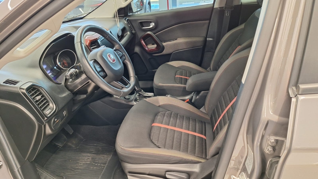 fiat toro 1.8 16v evo flex freedom at6 4p automatico 2020