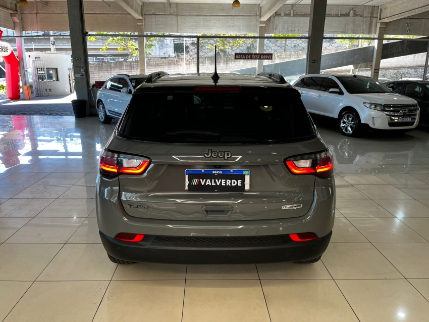 jeep compass 1.3 t270 turbo flex longitude at6 4p automatico 2024 jeep compass 1.3 t270 turbo flex longitude at6 4p automatico 2024