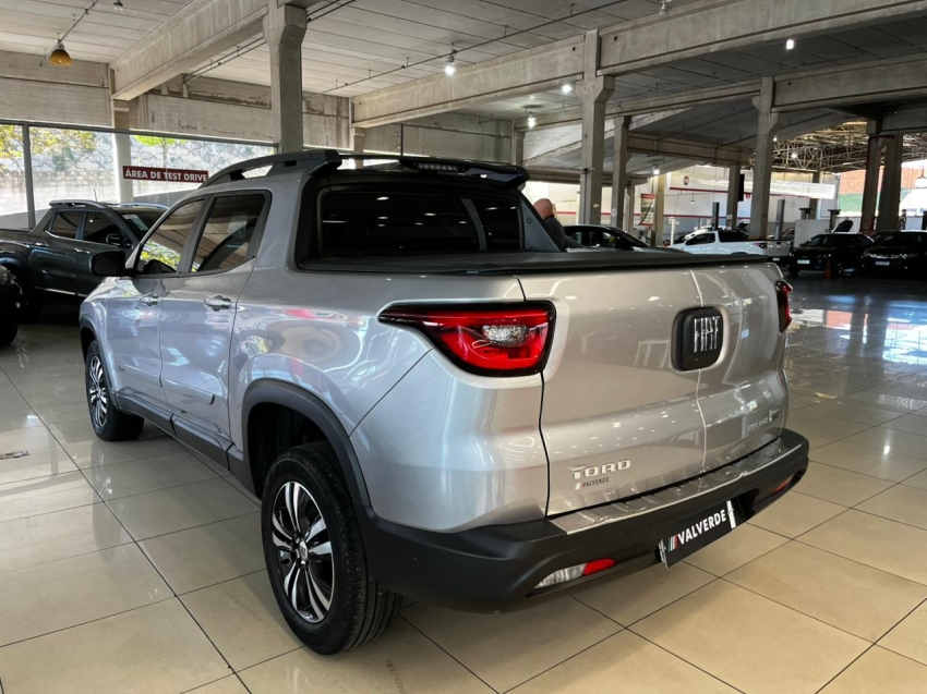 fiat toro 1.3 turbo 270 flex freedom at6 4p automatico 2022 fiat toro 1.3 turbo 270 flex freedom at6 4p automatico 2022