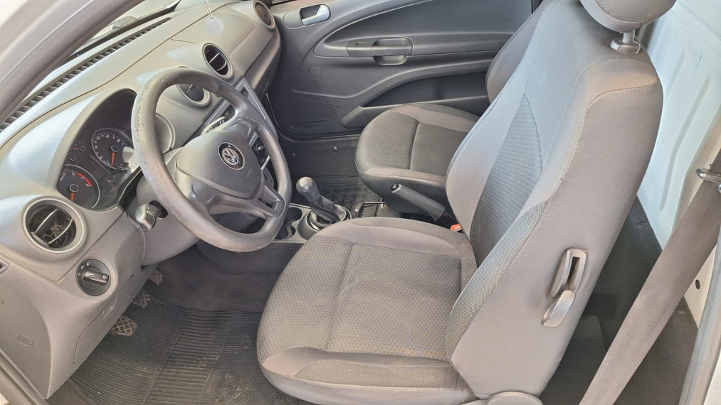 volkswagen saveiro 1.6 msi robust cs 8v flex 2p manual automatico 2018 volkswagen saveiro 1.6 msi robust cs 8v flex 2p manual automatico 2018