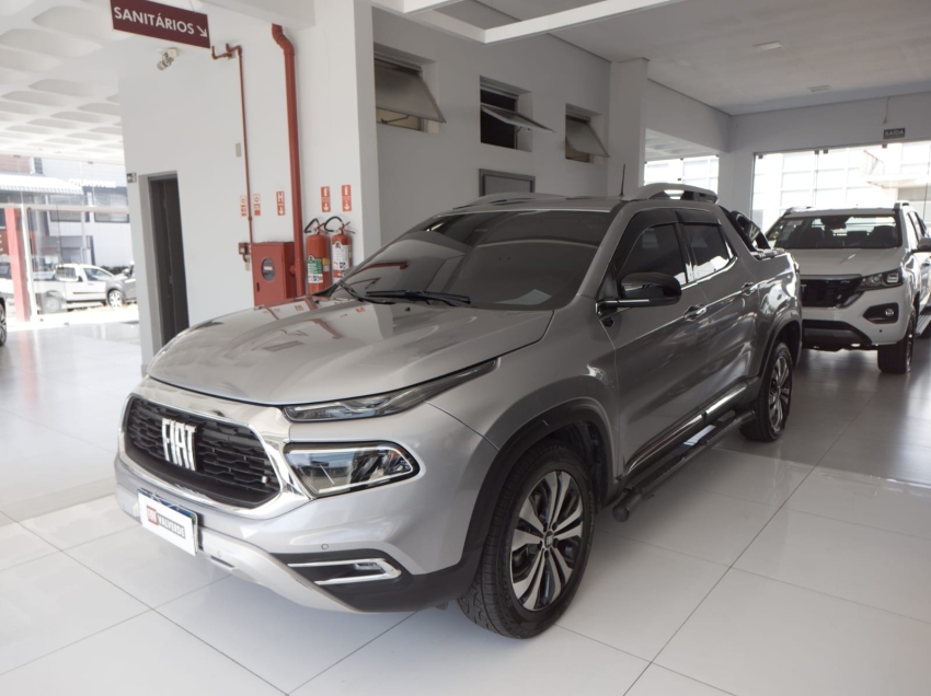 fiat toro 2.0 16v turbo diesel volcano 4wd at9 4p automatico 2025 fiat toro 2.0 16v turbo diesel volcano 4wd at9 4p automatico 2025
